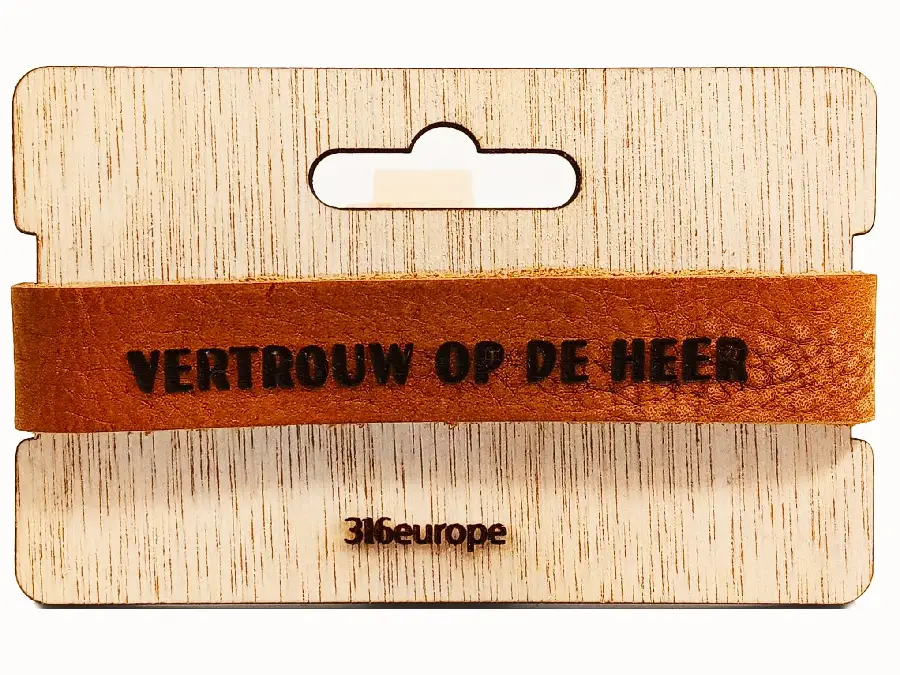 Leren armband Vertrouw op de Heer